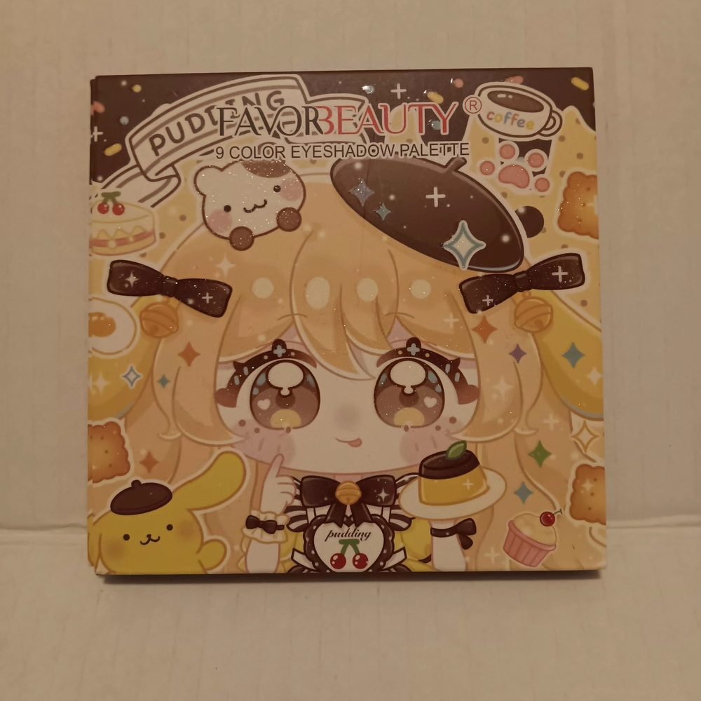 Favor Beauty Pudding 9 Color Eyeshadow Pallet Peach & Browns New With Box